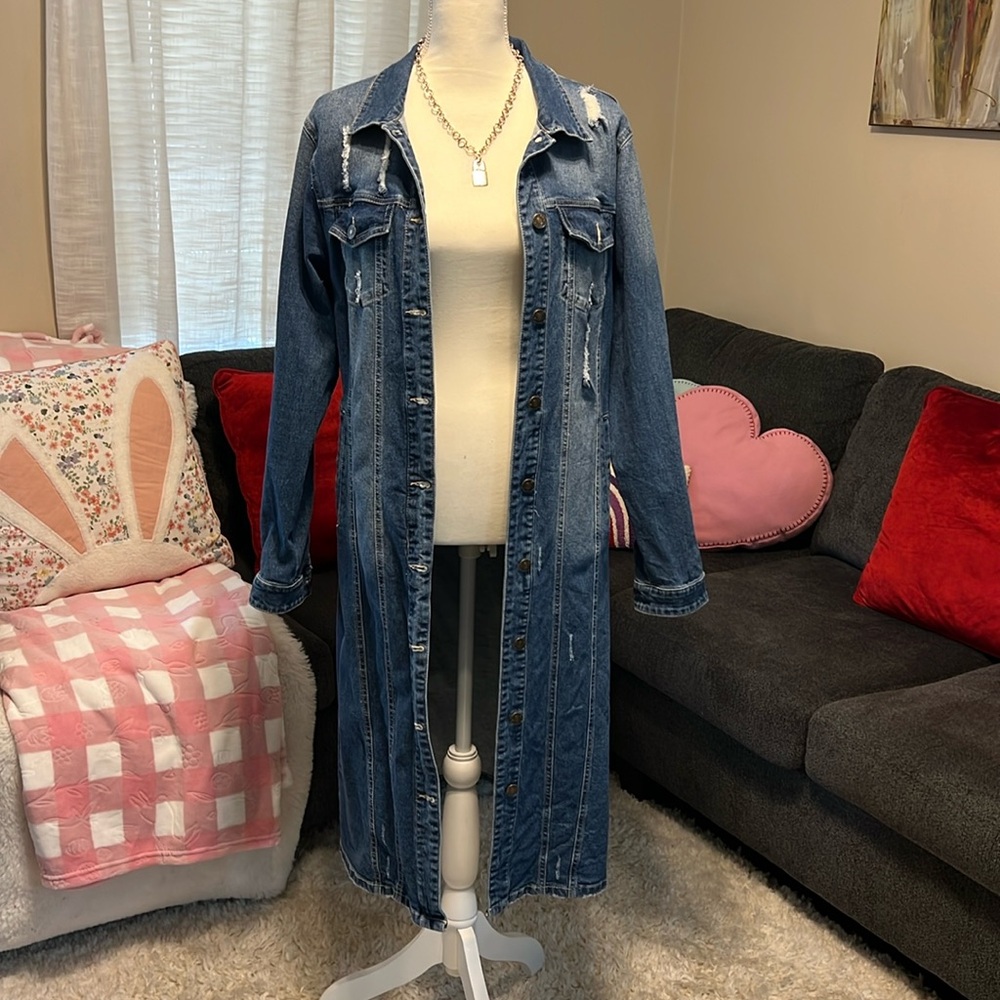 Denim distressed jacket